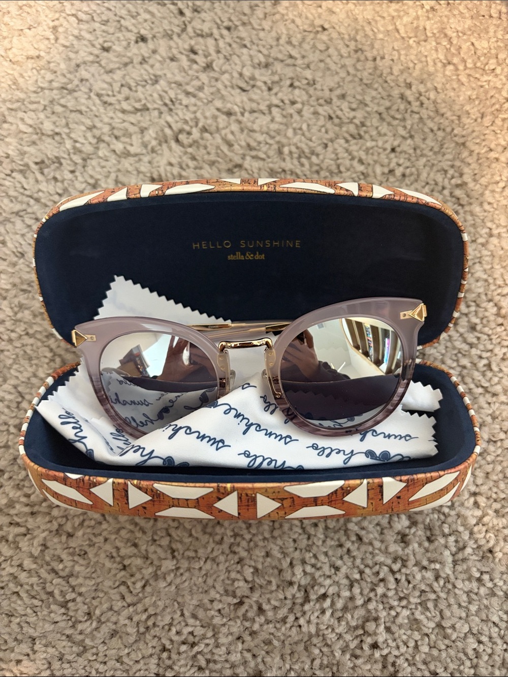 Stella & Dot Pale Taupe Round Sunglasses with Gold Accents
